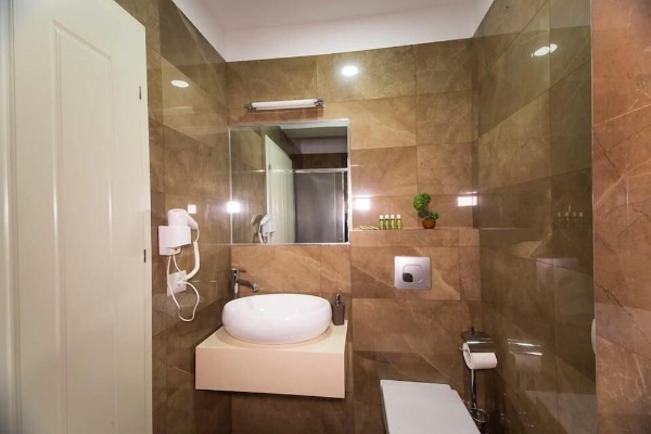 Hotel Vila Tako (Tirana)